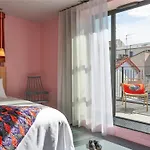 Mob Paris Les Puces 3*