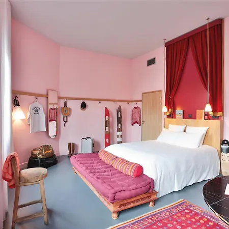 Hotell Mob Paris Les Puces