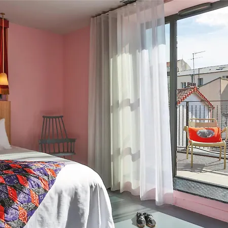 Mob Paris Les Puces 3*