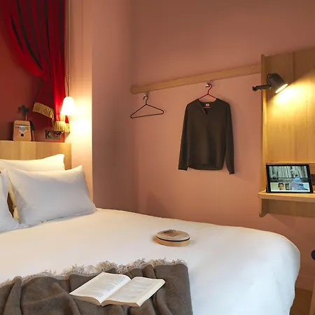 Szálloda Mob Paris Les Puces 3*