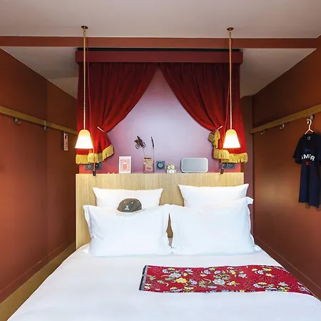 Mob Paris Les Puces Hotel Saint-Ouen (Seine-Saint-Denis)