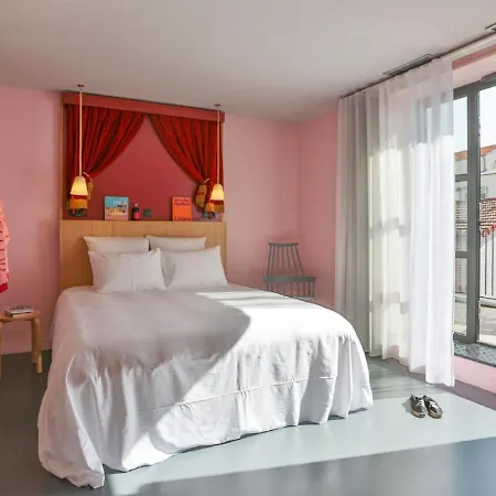 Mob Paris Les Puces 3*
